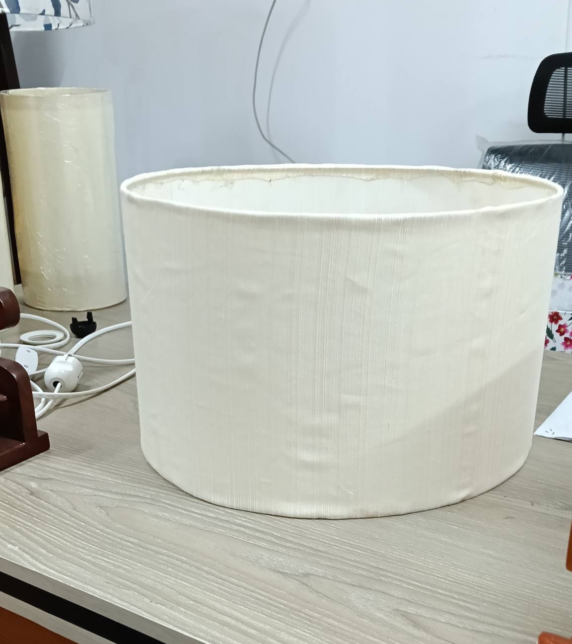 Lamp shade off white